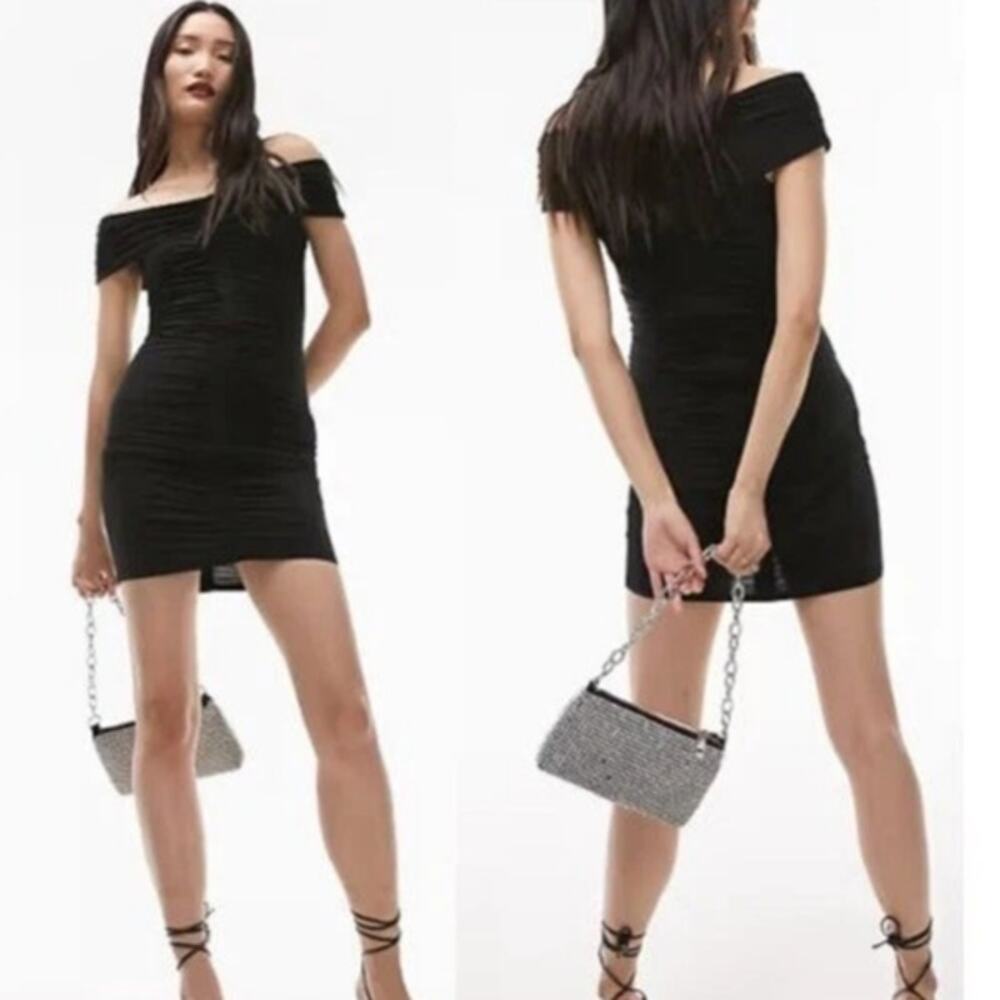 Topshop Women's Rucked Lined Off the Shoulder Bodycon Minidress Black Size 4